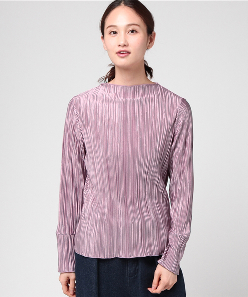 merlot plus(メルロープリュス)の「プリーツボートネックトップス1066(Tシャツ/カットソー・レディース・ベージュ/キャメル/ブラック/パープル/ピンク・FREE)」の16枚目の写真