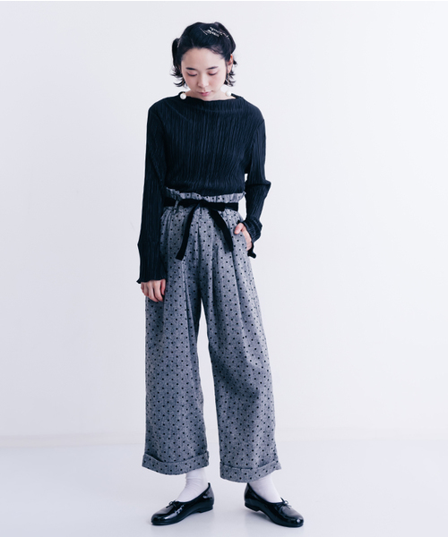 merlot plus(メルロープリュス)の「プリーツボートネックトップス1066(Tシャツ/カットソー・レディース・ベージュ/キャメル/ブラック/パープル/ピンク・FREE)」の18枚目の写真