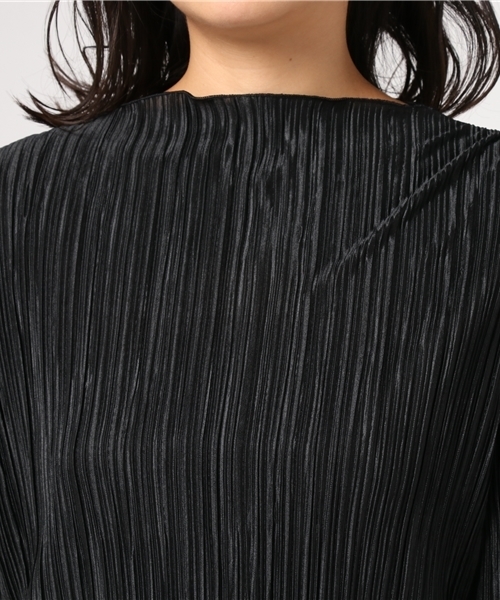 merlot plus(メルロープリュス)の「プリーツボートネックトップス1066(Tシャツ/カットソー・レディース・ベージュ/キャメル/ブラック/パープル/ピンク・FREE)」の9枚目の写真