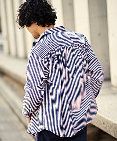CIAOPANIC（チャオパニック）の「ストライプギャザーシャツ（シャツ/ブラウス・メンズ・ネイビー/イエロー/ブルー・SMALL/MEDIUM/LARGE）」の5枚目の写真