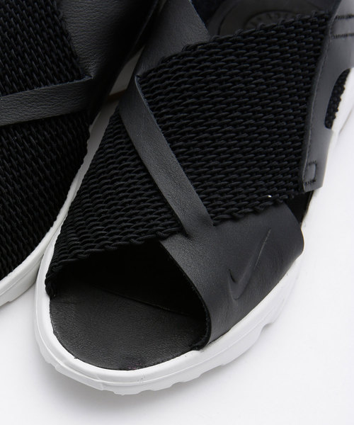 NIKE（ナイキ）の「NIKE/ハラチウルトラ（サンダル・レディース・ブラック・22.0cm/23/24.0cm/25.0cm）」の7枚目の写真