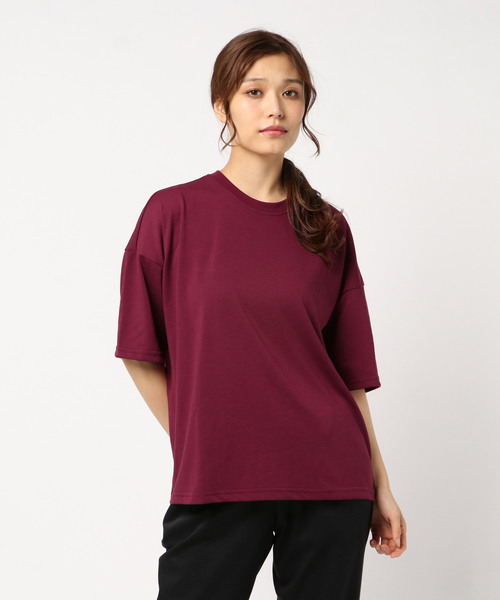 PUMA(プーマ)の「SG X PUMA TEE DC3(Tシャツ/カットソー・レディース・ブラック/レッド・SMALL/MEDIUM/LARGE/X-SMALL)」の1枚目の写真