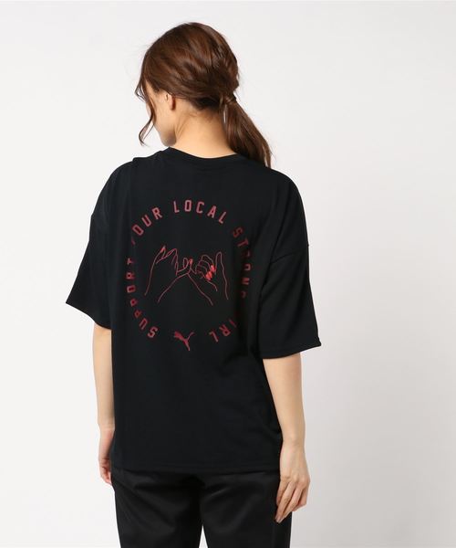 PUMA(プーマ)の「SG X PUMA TEE DC3(Tシャツ/カットソー・レディース・ブラック/レッド・SMALL/MEDIUM/LARGE/X-SMALL)」の4枚目の写真