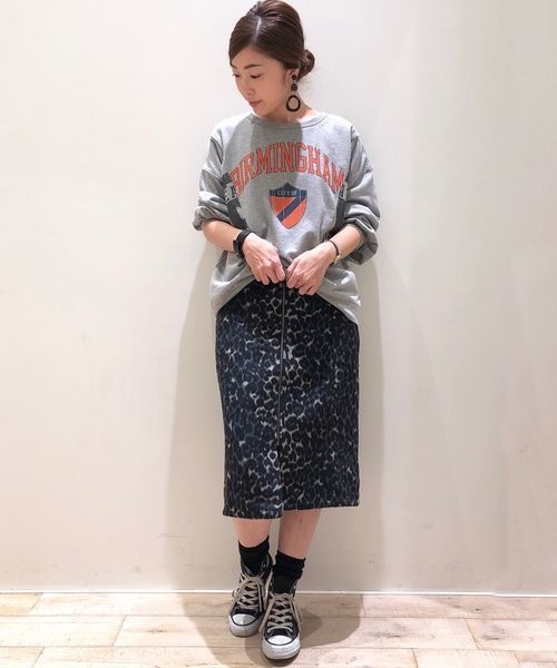 YECCA VECCA（イェッカヴェッカ）の「・レオパードZipスカート（スカート・レディース・ベージュ/ブルー・FREE）」の2枚目の写真