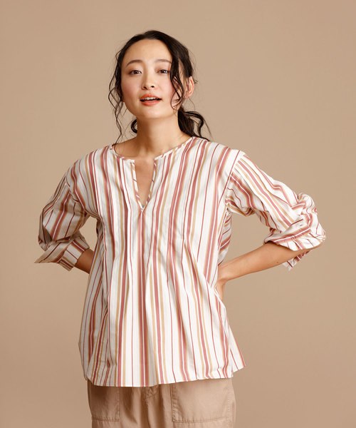 Munich(ミューニック)の「コットンキュプラストライプキーネックシャツ(シャツ/ブラウス・レディース・ベージュ/オフホワイト・FREE)」の2枚目の写真