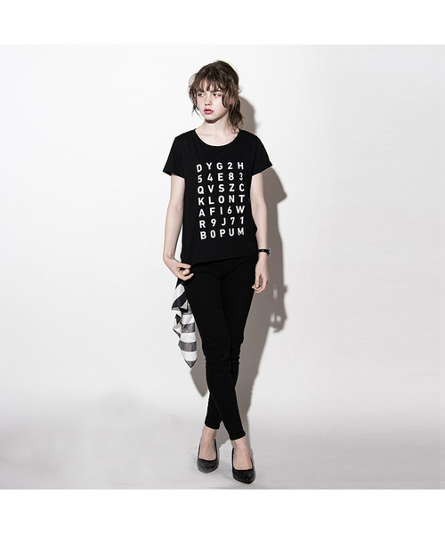 KLON(クローン)の「KLON Tshirts NUMBERING BLACK(Tシャツ/カットソー・レディース・ブラック・MEDIUM/LARGE/1/2)」の4枚目の写真