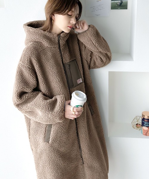 classicalelf（クラシカルエルフ）の「もこもこボアに包まれて フーディージップアップロングコート（ブルゾン・レディース・ベージュ/アイボリー/モカ/ベージュ系その他/ブラウン系その他・MEDIUM/LARGE/X-LARGE/SMALL）」の9枚目の写真