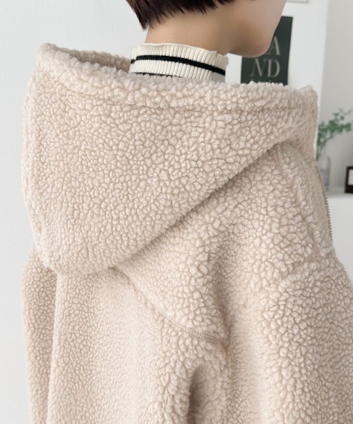 classicalelf（クラシカルエルフ）の「もこもこボアに包まれて フーディージップアップロングコート（ブルゾン・レディース・ベージュ/アイボリー/モカ/ベージュ系その他/ブラウン系その他・MEDIUM/LARGE/X-LARGE/SMALL）」の18枚目の写真