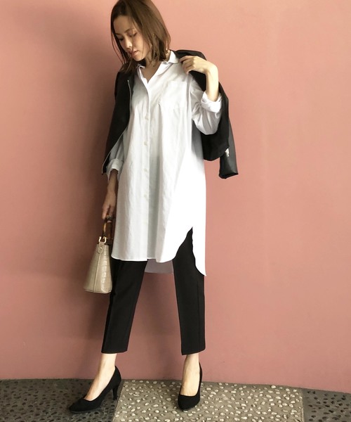 PICCIN（ピッチン）の「ラウンドカットヘムリネン混ロングシャツ（シャツ/ブラウス・レディース・ブラック/グレー/オフホワイト/エメラルド/ブルーグレー・MEDIUM）」の11枚目の写真