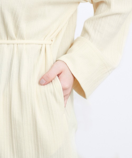 ADAM ET ROPE'（アダムエロペ）の「ベルト付きテレコワンピース（ワンピース・レディース・オフホワイト/パープル系その他・FREE）」の11枚目の写真