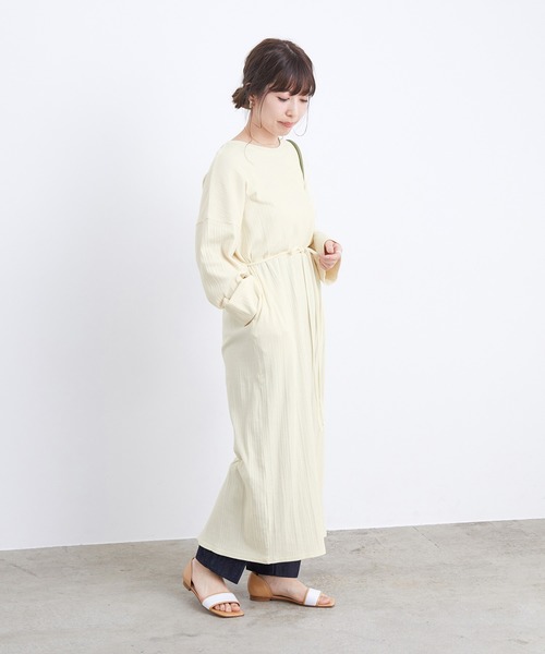 ADAM ET ROPE'（アダムエロペ）の「ベルト付きテレコワンピース（ワンピース・レディース・オフホワイト/パープル系その他・FREE）」の19枚目の写真