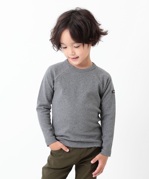 devirock（デビロック）の「ウルトラストレッチ長袖Tシャツ（Tシャツ/カットソー・キッズ・ホワイト/ブラック/ヘザーチャコール/ネイビー/ブルー系その他/ライトカーキ/パープル系その他/ピンク系その他/モカ/ライトブラウン/ベージュ/ダークオレンジ・100cm/110cm/120cm/130cm/140cm/150cm/160cm/80ｃｍ/90cm）」の4枚目の写真