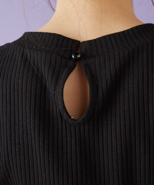 MIIA（ミーア）の「プチハイネックカットソー（Tシャツ/カットソー・レディース・ブラック/ベージュ/ボルドー/パープル/パープル系その他・FREE）」の19枚目の写真