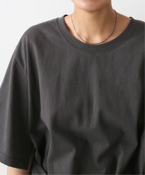 JOURNAL STANDARD relume(ジャーナルスタンダード レリューム)の「【Miho Tanaka × relume】ベルテッドスリットTシャツ◆(Tシャツ/カットソー・レディース・ブルー/ブラック・FREE)」の9枚目の写真