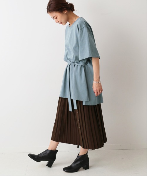 JOURNAL STANDARD relume(ジャーナルスタンダード レリューム)の「【Miho Tanaka × relume】ベルテッドスリットTシャツ◆(Tシャツ/カットソー・レディース・ブルー/ブラック・FREE)」の14枚目の写真