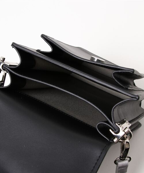 LADYMADE(レディメイド)の「マルチカラーレザーミニショルダーバッグ(ショルダーバッグ・レディース・ミント/オレンジ系その他2/ブラック・FREE)」の8枚目の写真