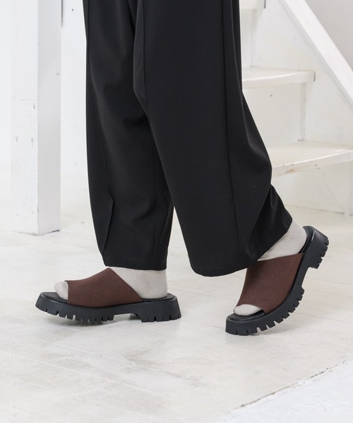 CASPER JOHN(キャスパージョン)の「Volume Sole Comfort Hep Sandal/ボリュームソールコンフォートヘップサンダル(サンダル・メンズ・ライトグレー/ブラック/ブラウン・SMALL/MEDIUM/LARGE/X-SMALL)」の13枚目の写真