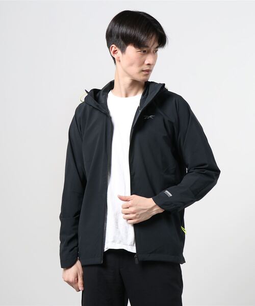 Reebok(リーボック)の「DMX DWR ウィンドブレーカー / DMX DWR Windbreaker(ナイロンジャケット・メンズ・ブラック×ブラック・SMALL/MEDIUM/LARGE/X-LARGE/XX-LARGE/XXX-LARGE)」の7枚目の写真