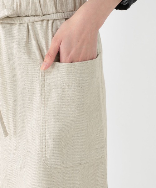 studio CLIP（スタディオクリップ）の「エプロン風マキシスカート（スカート・レディース・アイボリー/カーキ・MEDIUM/LARGE）」の8枚目の写真