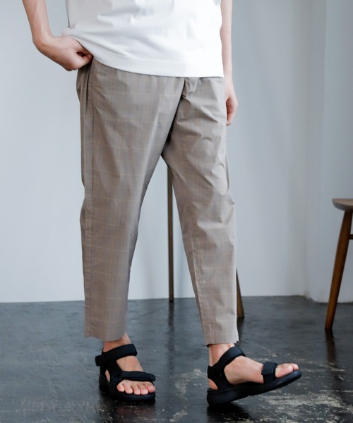 GLOBAL WORK(グローバルワーク)の「エアかるイージーパンツ/926700(その他パンツ・メンズ・ダークブルー/グリーン/ベージュ/オレンジ/グレー/ブラック/ライトピンク/スカイブルー/カーキ/ブラウン/ネイビー/ブラウン系その他・MEDIUM/LARGE/X-LARGE/SMALL)」の20枚目の写真