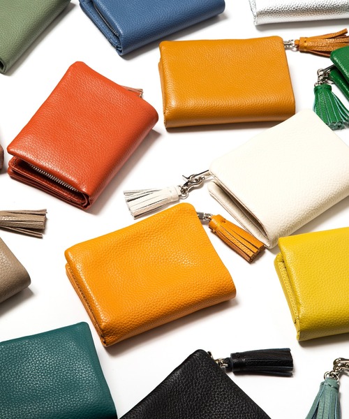 Beau're(ヴュレ)の「BEAURE ヴュレ カウレザー 二つ折り 財布(財布・レディース・スモークピンク/ホワイト/ゴールド/シルバー/ブルー系その他/サックスブルー/ブラック/グリーン/ライトイエロー/ベージュ/レンガ/ラベンダー/ダークグリーン/キャメル/カーキブラウン/オリーブ/オレンジ・FREE/SMALL)」の20枚目の写真