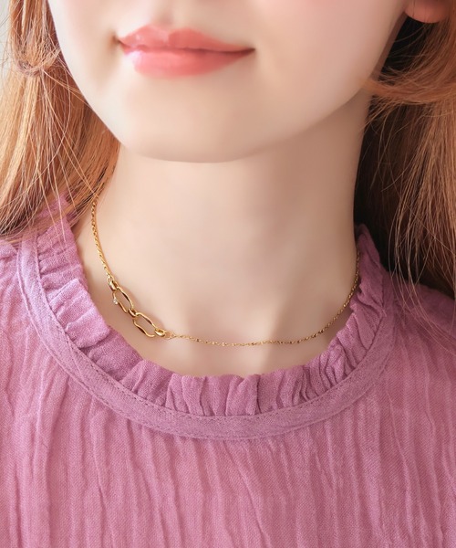 Phoebe（フィービィー）の「マルチwayニュアンスムードチェーンネックレス（ネックレス・レディース・ゴールド・FREE）」の5枚目の写真