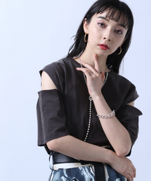 HARE（ハレ）の「ピグメントカタアキTシャツ(HARE)（Tシャツ/カットソー・レディース・オフホワイト/ブラック/パープル/グリーン・FREE）」の3枚目の写真