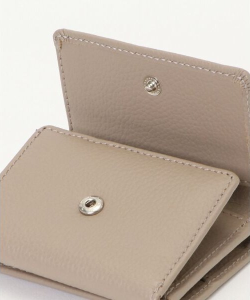 LBC（エルビーシー）の「リサイクルレザー三つ折り財布（財布・レディース・ベージュ/イエロー/ミント/その他21/ブラック・FREE）」の15枚目の写真