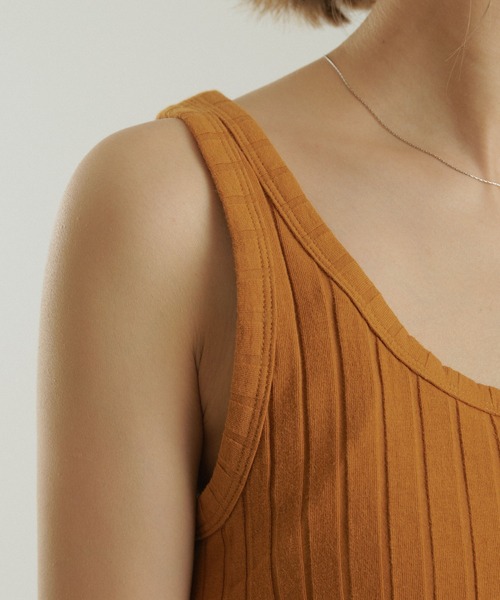 CIAOPANIC（チャオパニック）の「【SCENE by ciaopanic/シーン バイ チャオパニック】ベーシックリブタンクトップ/WEB・一部店舗限定（タンクトップ・レディース・ダークブラウン/グリーン/キャメル・FREE）」の6枚目の写真