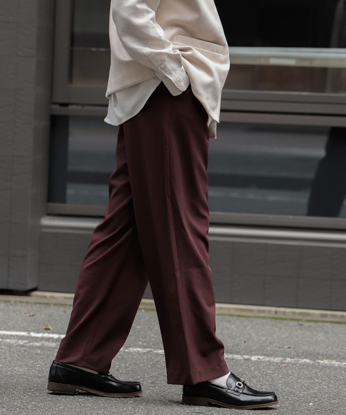 SENSE OF PLACE by URBAN RESEARCH（センスオブプレイスバイアーバンリサーチ）の「『セットアップ対応』『Sサイズ/WEB・一部店舗限定』ダブルタックワイドスラックス（スラックス・メンズ・ボルドー/ブラック/ライトブルー/チャコールグレー/ブラウン/ライトベージュ・LARGE/MEDIUM/SMALL）」の6枚目の写真