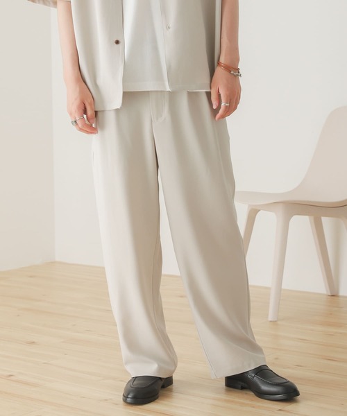 SENSE OF PLACE by URBAN RESEARCH（センスオブプレイスバイアーバンリサーチ）の「『セットアップ対応』『Sサイズ/WEB・一部店舗限定』ダブルタックワイドスラックス（スラックス・メンズ・ボルドー/ブラック/ライトブルー/チャコールグレー/ブラウン/ライトベージュ・LARGE/MEDIUM/SMALL）」の16枚目の写真