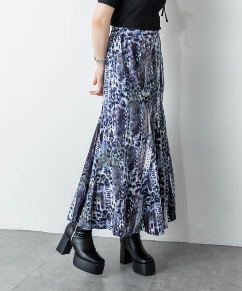 RASVOA(ラスボア)の「サイドジップ厚底ブーツ(ブーツ・レディース・ブラック・M/L)」の9枚目の写真