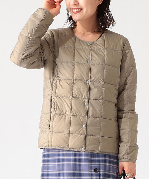 B:MING by BEAMS(ビーミングバイビームス)の「TAION / インナー ダウン 21AW(ダウンジャケット/コート・レディース・ブラック/チャコールグレー/カーキ・LARGE/SMALL/MEDIUM)」の9枚目の写真