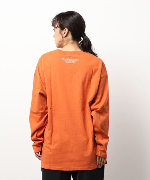 DISCOAT（ディスコート）の「アメリカンロゴロングTシャツ（Tシャツ/カットソー・レディース・チャコールグレー/オレンジ/ホワイト系その他・FREE）」の5枚目の写真