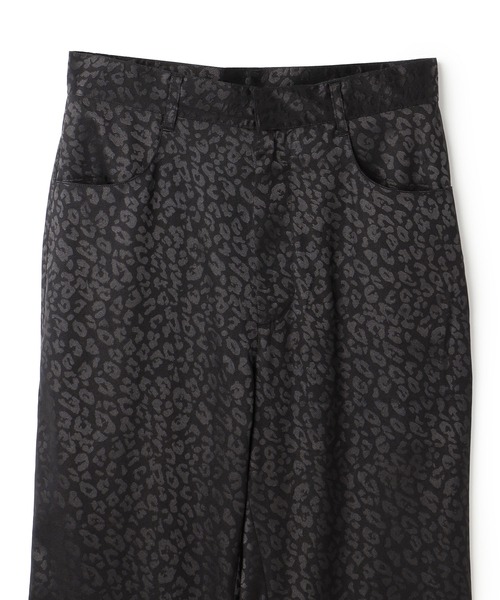 ReNorm（リノーム）の「レオパードサテンフレアパンツ（その他パンツ・レディース・グリーン/ブラック・M/S）」の17枚目の写真
