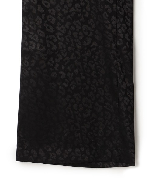 ReNorm（リノーム）の「レオパードサテンフレアパンツ（その他パンツ・レディース・グリーン/ブラック・M/S）」の15枚目の写真