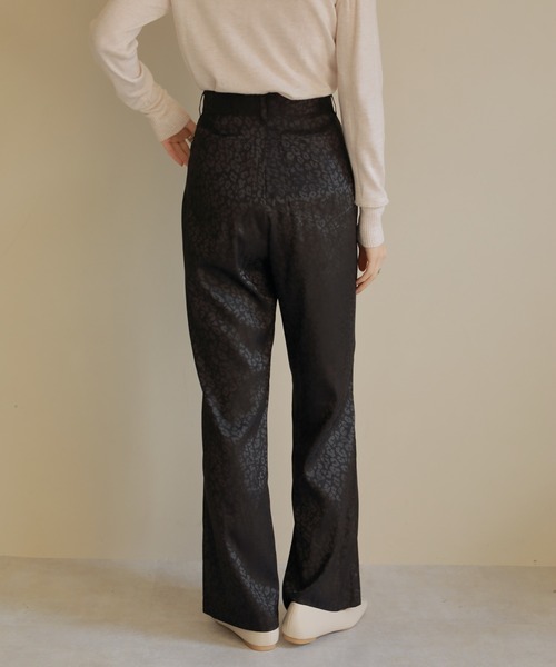 ReNorm（リノーム）の「レオパードサテンフレアパンツ（その他パンツ・レディース・グリーン/ブラック・M/S）」の12枚目の写真
