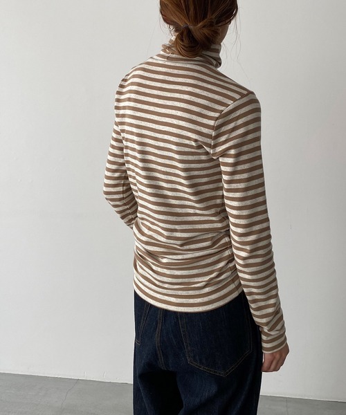 CANAL JEAN（キャナルジーン）の「harmonie -OrganicCotton-　フライスボーダータートルネック（Tシャツ/カットソー・レディース・チャコールグレー/ベージュ/ネイビー・ONE SIZE）」の8枚目の写真