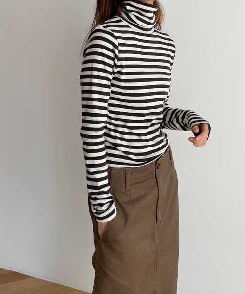 CANAL JEAN（キャナルジーン）の「harmonie -OrganicCotton-　フライスボーダータートルネック（Tシャツ/カットソー・レディース・チャコールグレー/ベージュ/ネイビー・ONE SIZE）」の4枚目の写真