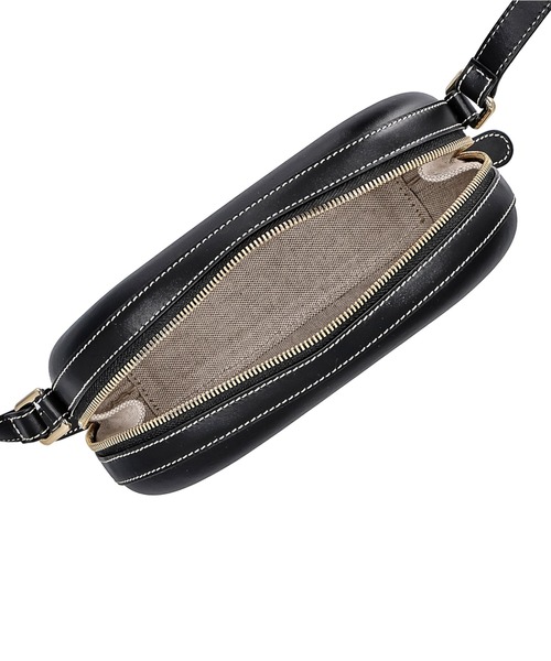 A.P.C.(アーペーセー)の「アーペーセー アンブル ショルダーバッグ A.P.C. AMBRE CROSS BODY BAG(ショルダーバッグ・レディース・ブラック・FREE)」の2枚目の写真