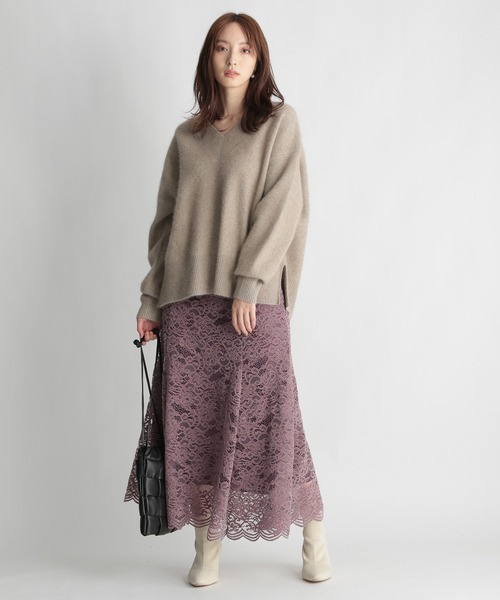 Andemiu(アンデミュウ)の「モールレースナロースカート237130(スカート・レディース・アイボリー/ベージュ/ブルー/パープル・SMALL/MEDIUM)」の7枚目の写真