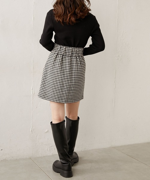 Chico（チコ）の「【新色追加】ボレロ風コンパクトリブニット（ニット/セーター・レディース・ブラック/ブラウン/アイボリー/グレイッシュベージュ/ホワイト系その他2/ライトブルー・FREE）」の11枚目の写真