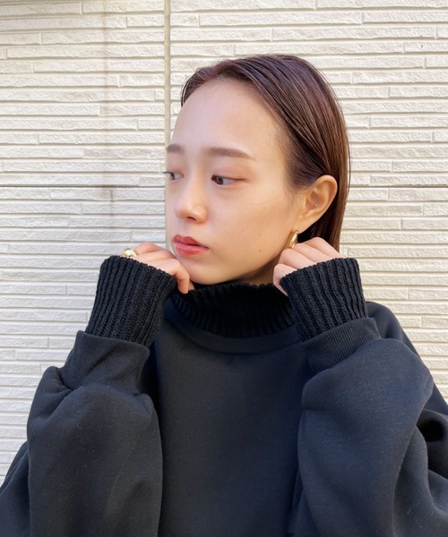 CLEA(クレア)の「リブニットコンビ裏起毛スウェット(スウェット・レディース・ブラック/グリーン/ピンクベージュ・FREE)」の4枚目の写真
