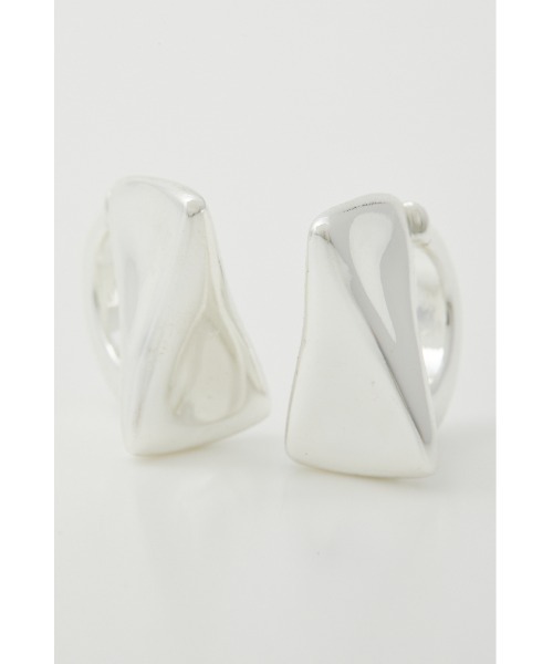 SLY（スライ）の「MODERN METAL EARCUFF メタル イヤーカフ（イヤーカフ・レディース・シルバー/ゴールド・FREE）」の6枚目の写真