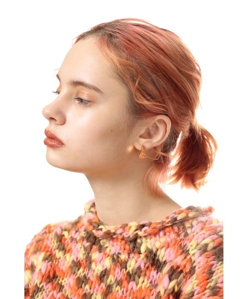 SLY（スライ）の「MODERN METAL EARCUFF メタル イヤーカフ（イヤーカフ・レディース・シルバー/ゴールド・FREE）」の16枚目の写真