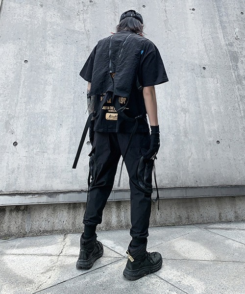 NEW GENTLEMAN（ニュージェントルマン）の「ベルトポケット カーゴパンツ（カーゴパンツ・メンズ・ブラック・M/L）」の9枚目の写真