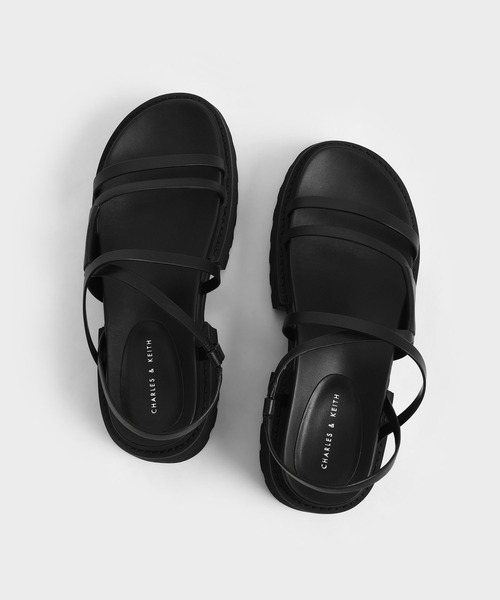 CHARLES & KEITH（チャールズ & キース）の「【販売終了】ナディン ストラッピープラットフォームサンダル / Nadine Strappy Platform Sandals（サンダル・レディース・ホワイト/ブラック/オレンジ/ブルー・22.5cm/23cm/23.5cm/24.5cm/25cm/25.5cm）」の17枚目の写真