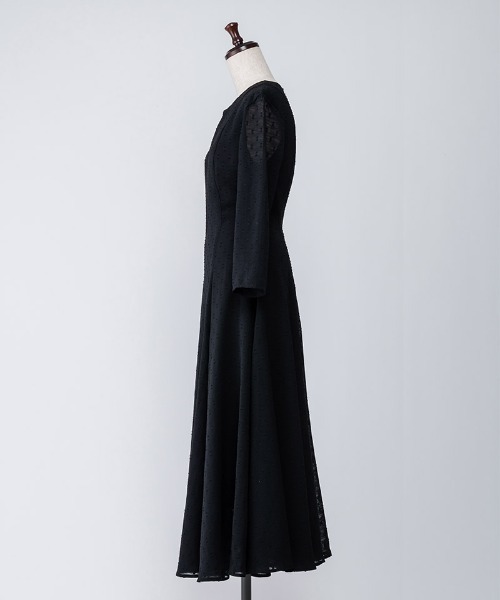 ジェンヌM 刺繍フレアワンピース黒ドットシアー