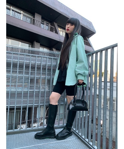 WC(ダブル シー)の「マルチストライプビッグシャツ(シャツ/ブラウス・レディース・グリーン/ブルー/ピンク・FREE)」の16枚目の写真