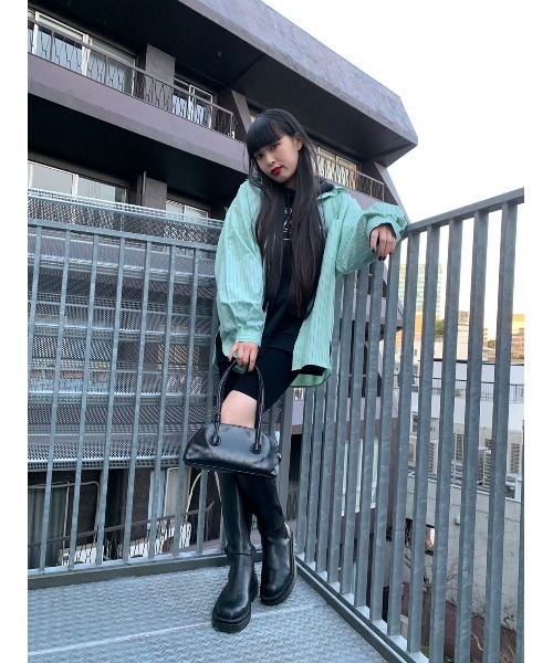 WC(ダブル シー)の「マルチストライプビッグシャツ(シャツ/ブラウス・レディース・グリーン/ブルー/ピンク・FREE)」の19枚目の写真